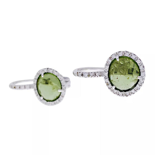 Boucles d'oreilles Boucles d'oreilles Pomellato "Colpo di Fulmine", or blanc, péridots, diamants. 58 Facettes 32766