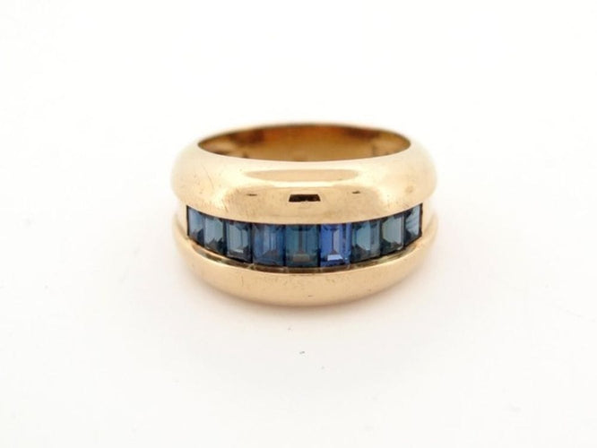 Bague 52 vintage bague CARTIER odin en or jaune 18k 6 saphirs 58 Facettes 255490