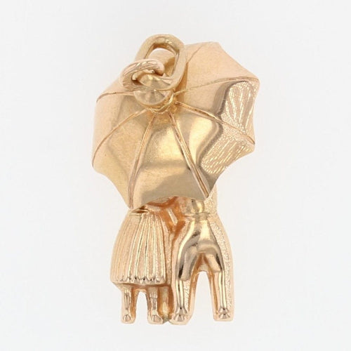 Pendentif Breloque en or couple amoureux sous un parapluie 58 Facettes CVP32