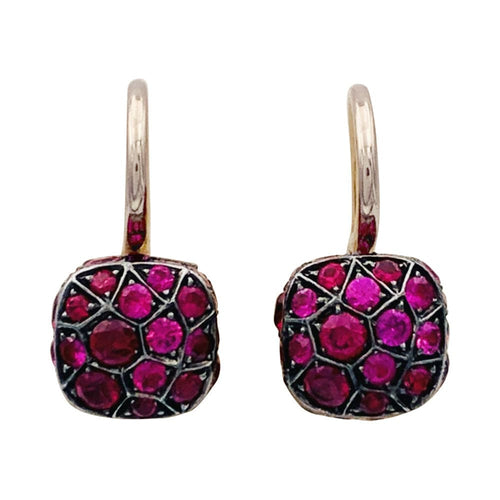 Boucles d'oreilles Dormeuses Pomellato, "Nudo", deux ors, rubis. 58 Facettes 33224