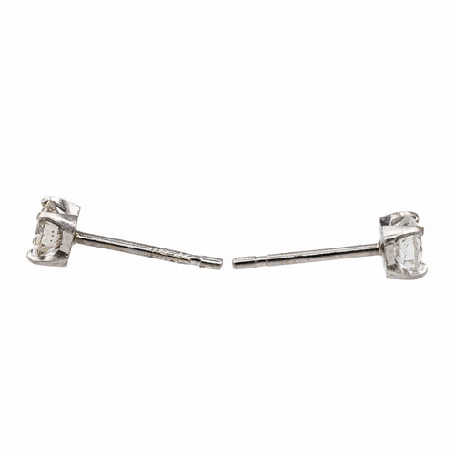Boucles d'oreilles Boucles d'oreilles Puces Or blanc Diamant 58 Facettes 2656392CN