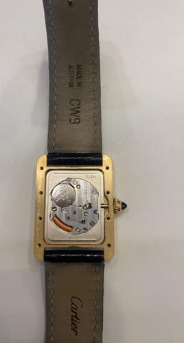 Montre montre tank louis CARTIER 2442 quartz 30 mm en or 18k crocodile 58 Facettes 220473