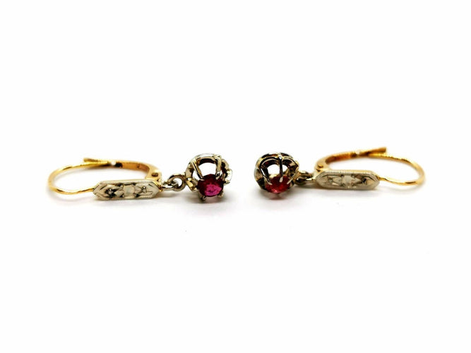Boucles d'oreilles Boucles d'oreilles Dormeuses Or jaune Rubis 58 Facettes 1265915CD