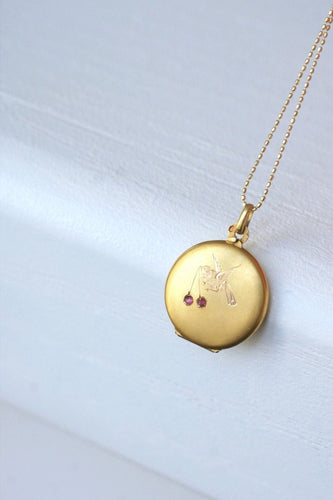 Pendentif Médaillon ancien Hirondelle et Cerises 58 Facettes
