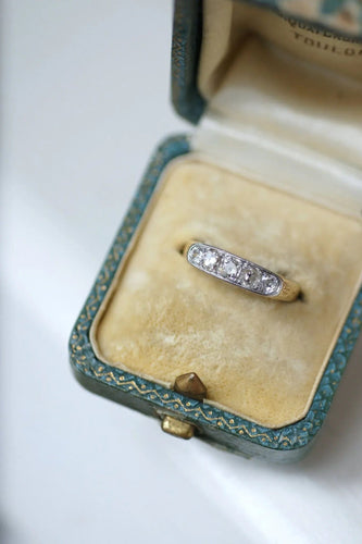 Bague 53.5 Bague jarretière Or jaune Platine Diamants 58 Facettes