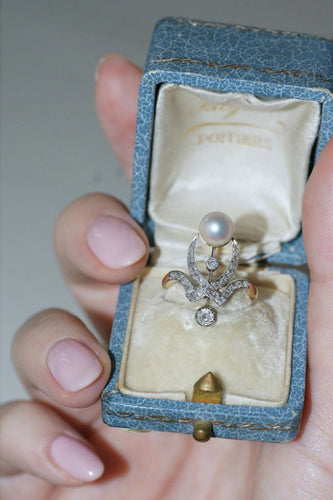 Bague Bague Duchesse diamants et perle 58 Facettes