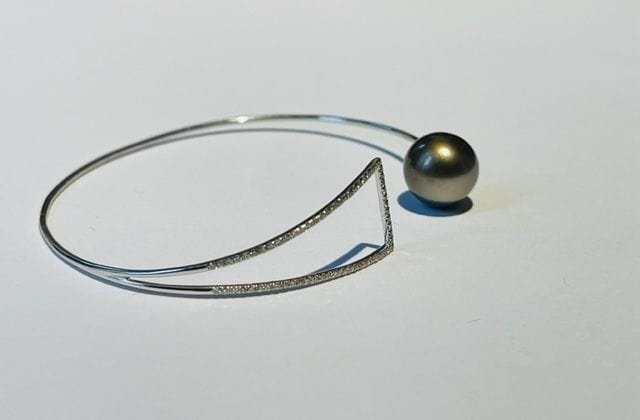Bracelet Bracelet jonc diamants, perle de Tahiti 58 Facettes