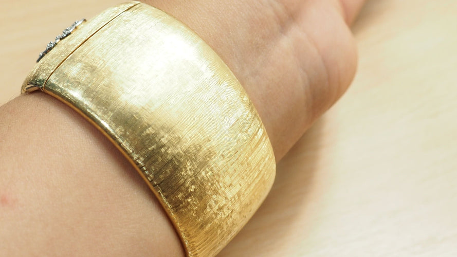 Bracelet 17cm Bracelet manchette or bicolore et diamants 58 Facettes 32265