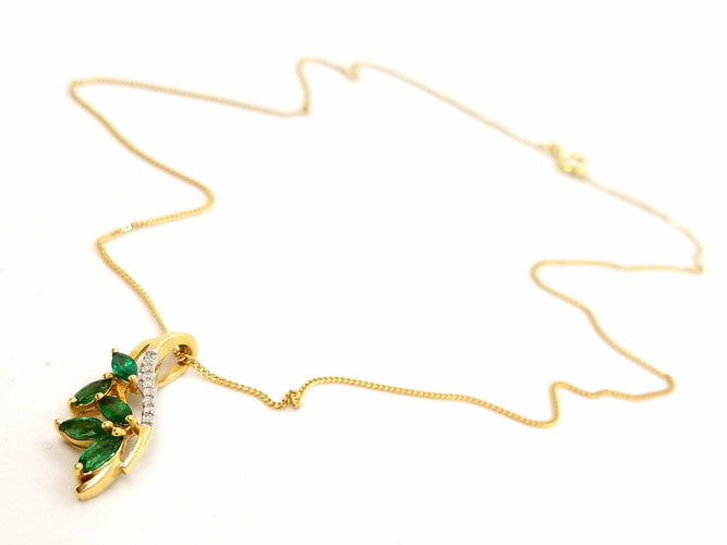 Collier Collier Chaîne + pendentif Or jaune Emeraude 58 Facettes 06591CD