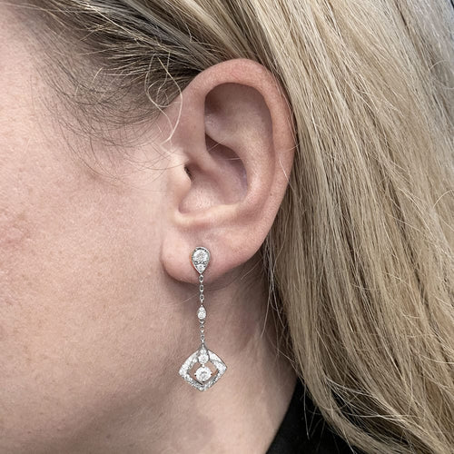 Boucles d'oreilles Boucles d'oreilles Chaumet, "Joséphine Eclat Floral", or blanc et diamants. 58 Facettes 30709