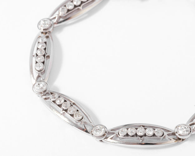 Bracelet Bracelet maillons ovales or et diamants 58 Facettes 0