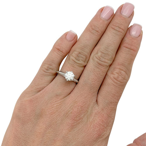 Bague 49 Solitaire Tiffany & Co, "Setting", platine, diamant 1,01 carat. 58 Facettes 31201