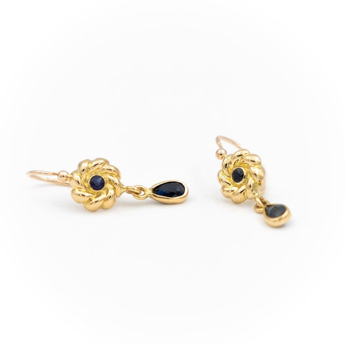 Boucles d'oreilles Boucles d'oreilles dormeuses Or jaune Saphir 58 Facettes 1883903CN