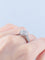 Bague 53.5 Bague or blanc et diamants 58 Facettes 2063