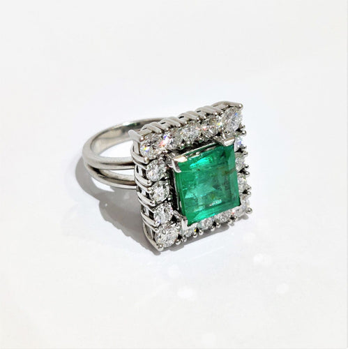 Bague 51 Bague platine émeraude entourage diamants 58 Facettes 1-775/4