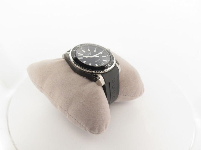 Montre montre GUCCI dive acier caoutchouc noir boite quartz 58 Facettes 256002
