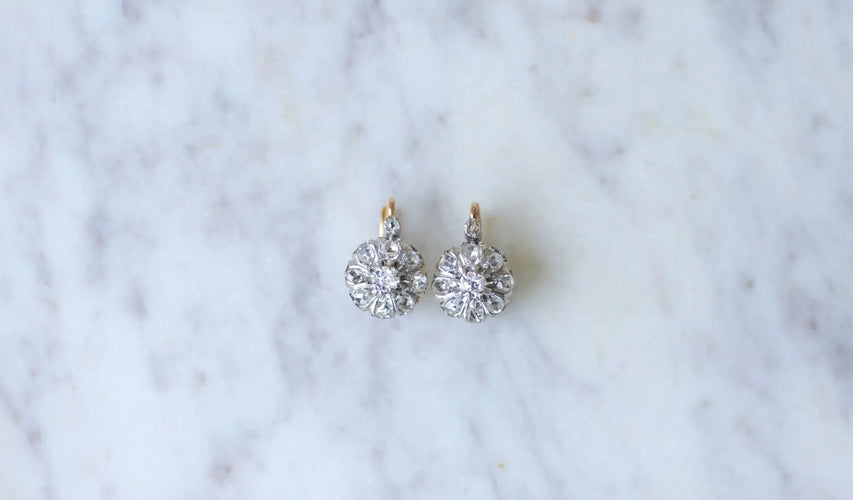 Boucles d'oreilles Boucles d'oreilles dormeuses Or jaune Platine Diamants 58 Facettes