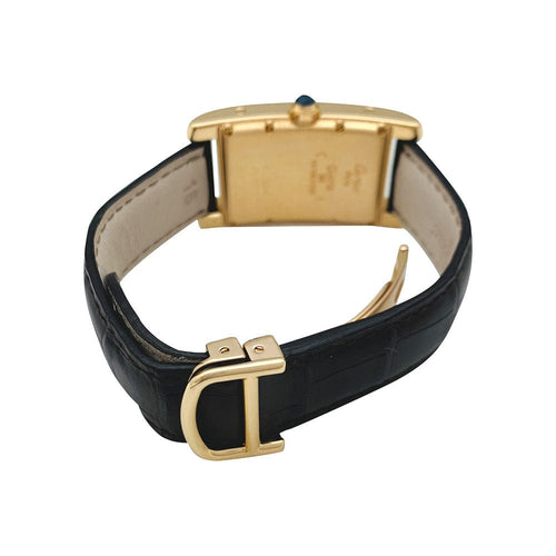 Montre Montre Cartier "Tank Américaine" en or jaune sur cuir. 58 Facettes 31091