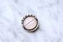 Broche ancienne Autrichienne camée coquille rose, turquoises, et perles sur argent 58 Facettes