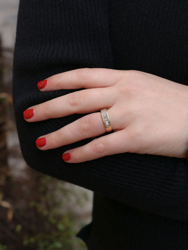 Bague Bague en or jaune et diamants taille baguette 1,2 ct 58 Facettes J141