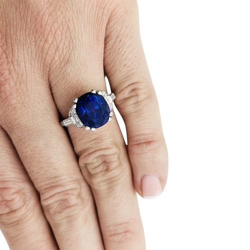 Bague 53 Bague saphir 6.67 carats, platine et diamants. 58 Facettes 30768