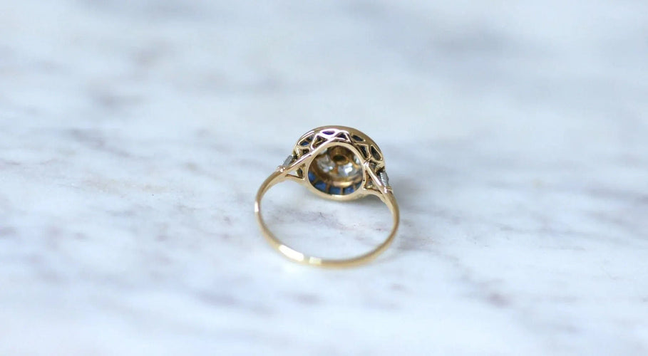 Bague 54 Bague cible Art Déco Or jaune Platine Diamants Saphirs 58 Facettes