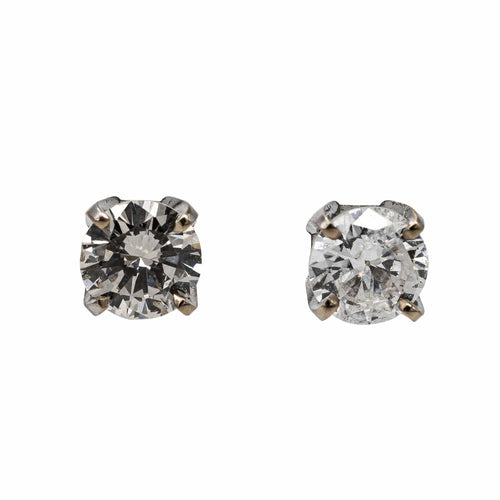 Boucles d'oreilles Boucles d'oreilles Puces Or blanc Diamant 58 Facettes 2656392CN