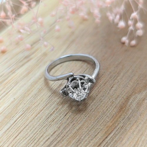 Bague Bague en or blanc et diamant 58 Facettes 16982