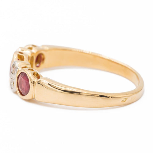 Bague 63 Bague Or jaune rubis 58 Facettes 2296958CN