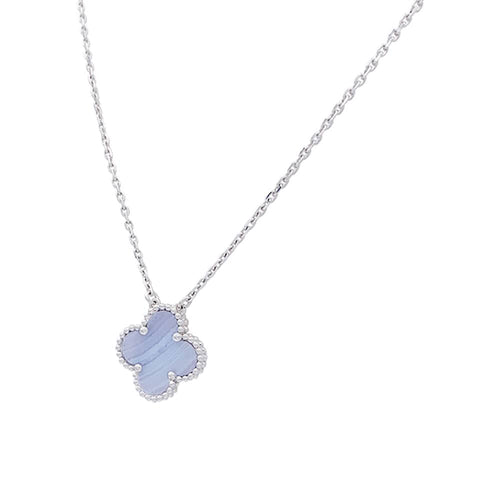 Collier Collier Van Cleef & Arpels, Vintage Alhambra, or blanc, calcédoine. 58 Facettes 32417