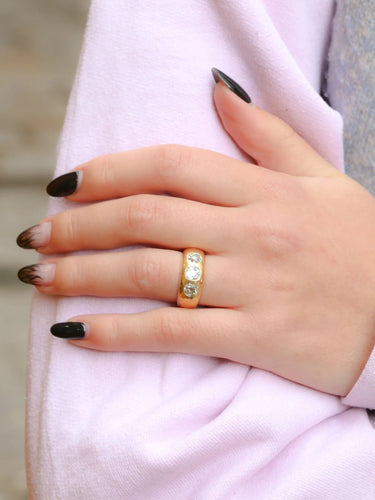 Bague 53 Bague jonc Or jaune Diamants 58 Facettes J167