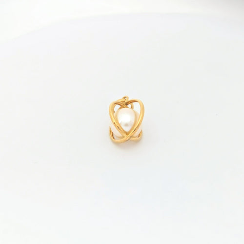 Pendentif Pendentif or jaune et perle 58 Facettes 27962