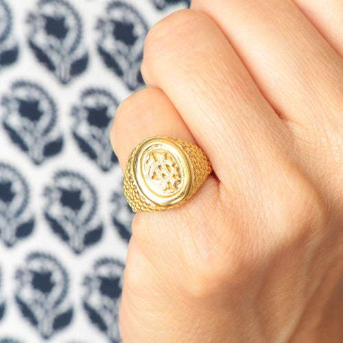 Bague 47 Chevalière en or jaune 58 Facettes P5L17