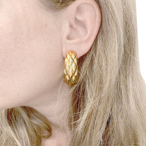 Boucles d'oreilles Boucles d'oreilles Van Cleef & Arpels créoles vintage. 58 Facettes 31668