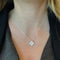 Collier Collier Van Cleefs & Arpels "Vintage Alhambra" en or blanc et diamants. 58 Facettes 31024