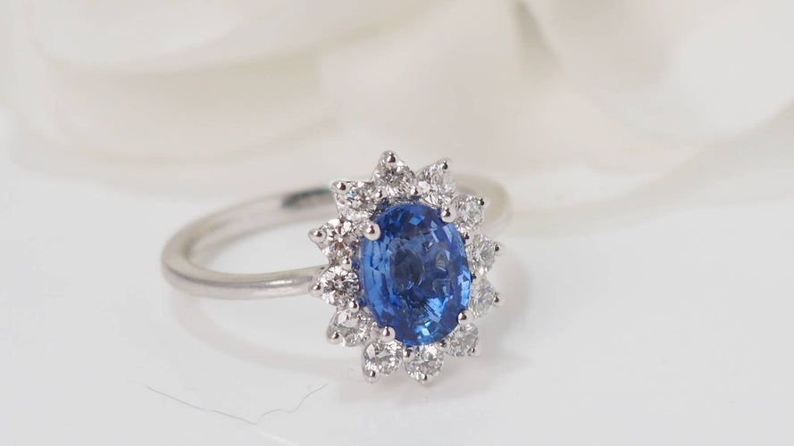 Bague 53 Bague Marguerite en platine, saphir de Ceylan et diamants 58 Facettes 32077