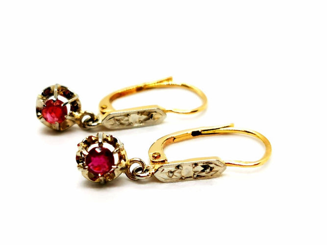 Boucles d'oreilles Boucles d'oreilles Dormeuses Or jaune Rubis 58 Facettes 1265915CD