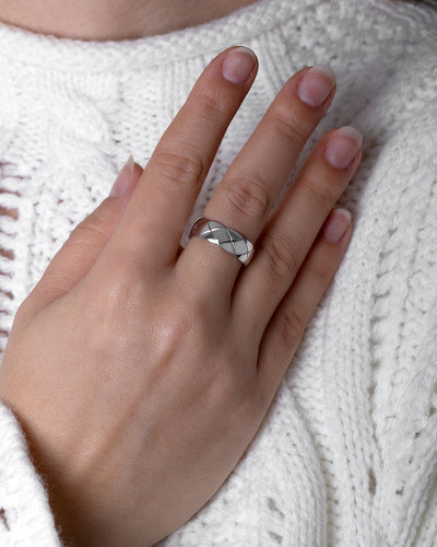 Bague 56 Bague CHANEL Coco Crush Petit Modèle en Or Blanc 750/1000 58 Facettes 62663-58602