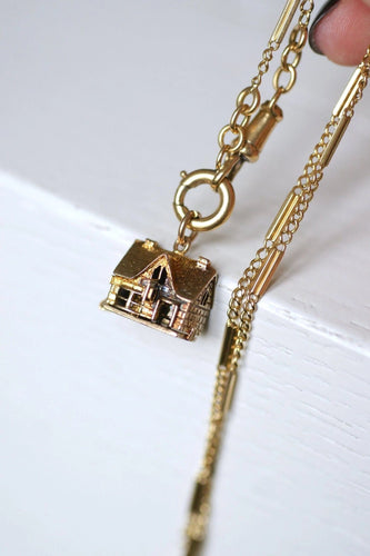 Pendentif Pendentif charm vintage maison en or 58 Facettes