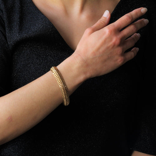 Bracelet Bracelet en or jaune ruban maille gourmette 58 Facettes 21-589