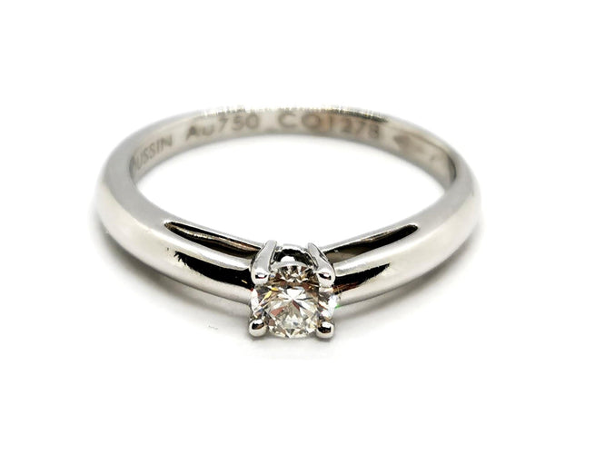 Bague 49 Mauboussin Bague Solitaire La bague Or blanc Diamant 58 Facettes 1128342CN