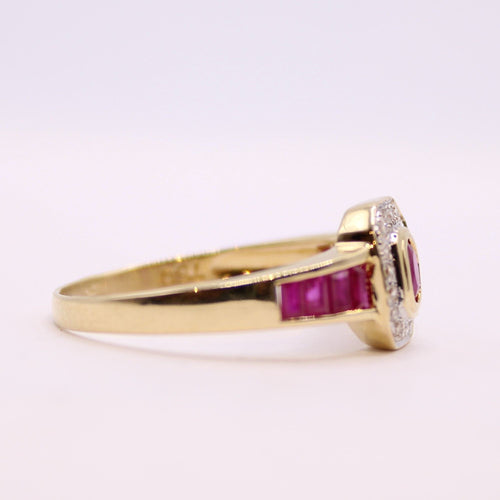 Bague Bague Octogonale Rubis et Diamants 58 Facettes
