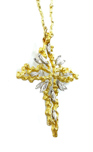 Collier GILBERT ALBERT. Croix en or jaune et diamants 58 Facettes