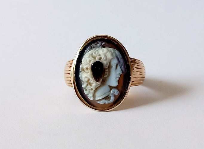 Bague 58 Bague Or jaune Camée 58 Facettes