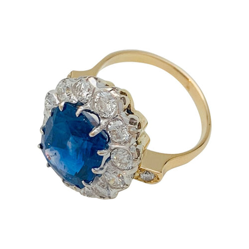 Bague Bague pompadour saphir, entourage diamants. 58 Facettes 31288