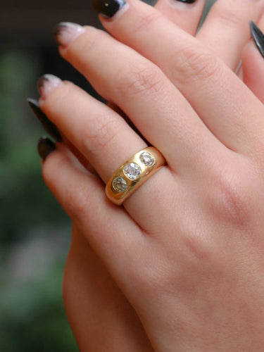 Bague 53 Bague jonc Or jaune Diamants 58 Facettes J167