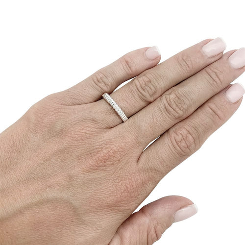 Bague 53 Alliance Boucheron "Grosgrain" en or blanc. 58 Facettes 31922