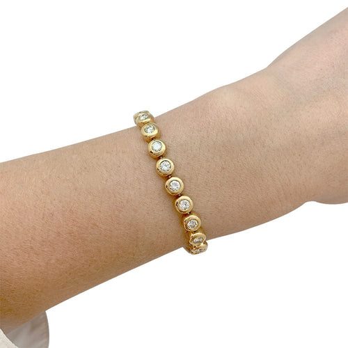 Bracelet Bracelet ligne diamants en serti clos. 58 Facettes 32085