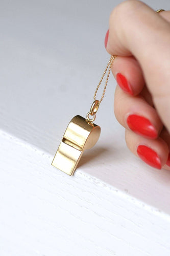 Pendentif Pendentif charm vintage sifflet en or jaune 58 Facettes