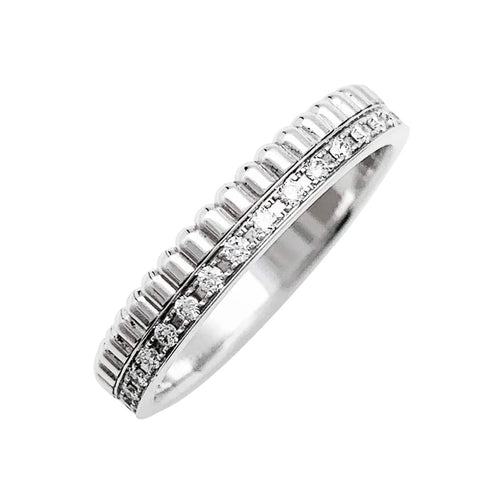 Bague Alliance Boucheron "Quatre Radiant Edition" or blanc et diamants. 58 Facettes 30734